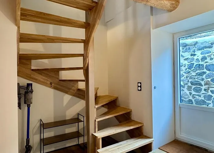 בית נופש A L'ombre Du Clocher *